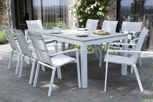 Mobilier en aluminium